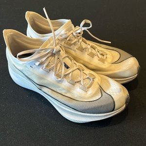 Nike Zoom Fly 3 - White Black